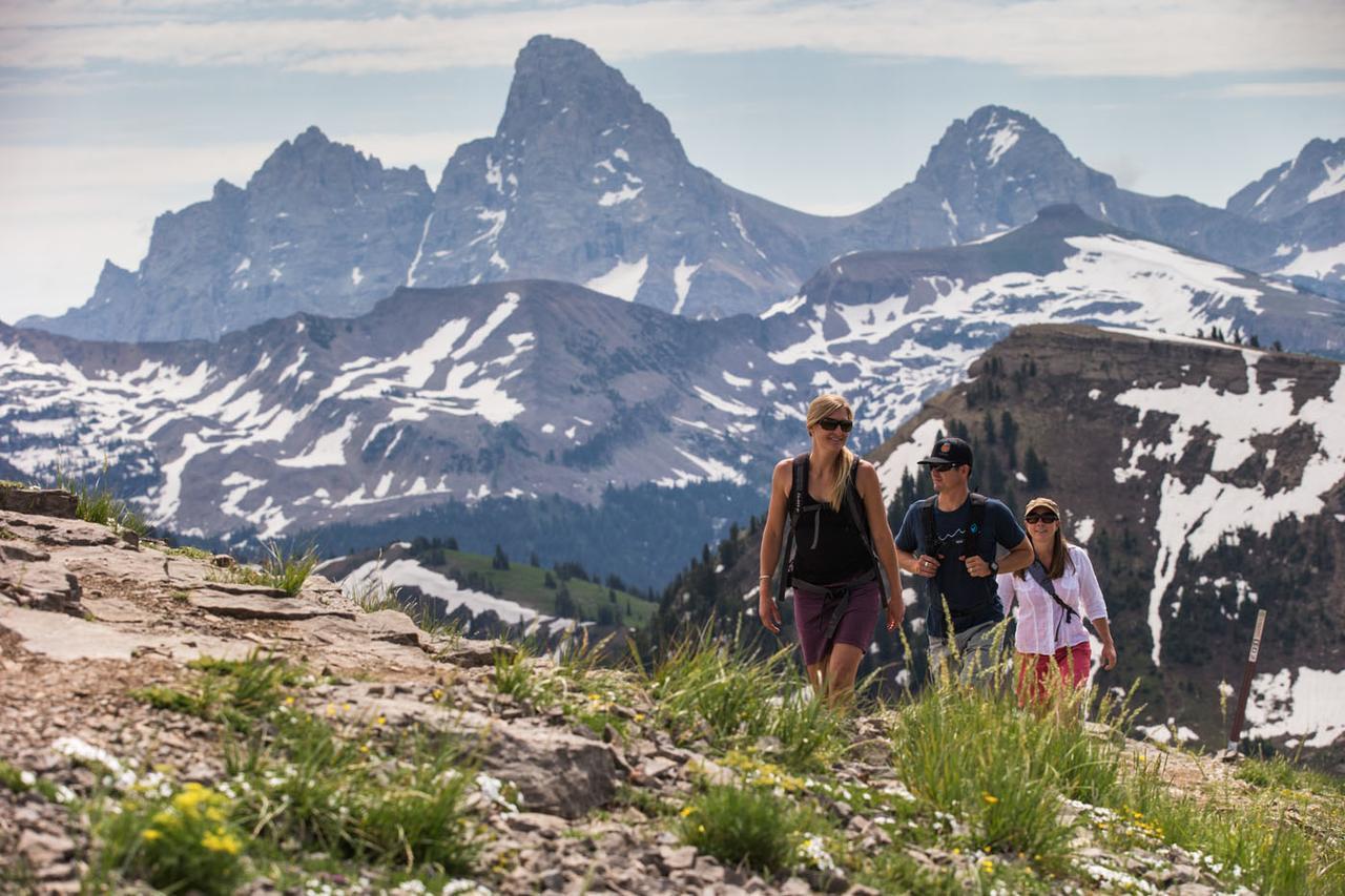 Teewinot Lodge By Grand Targhee Resort Alta Екстериор снимка